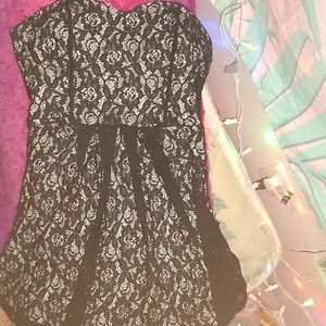 Strapless dress